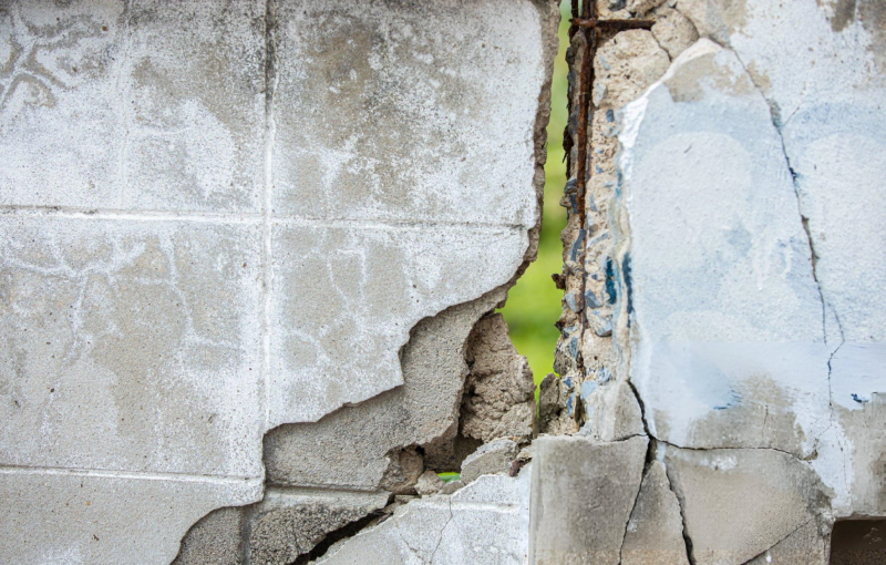 Cracked Wall & Structural Repair in The Villages, FL (2)